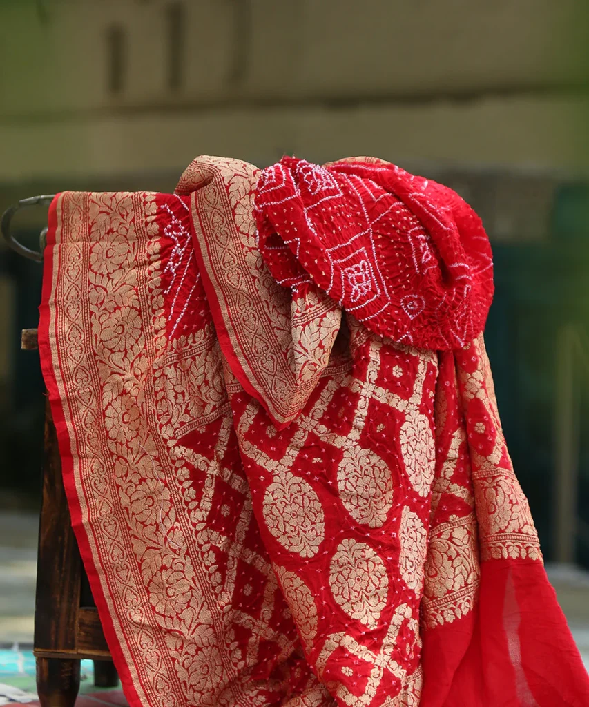 DUPATTAS